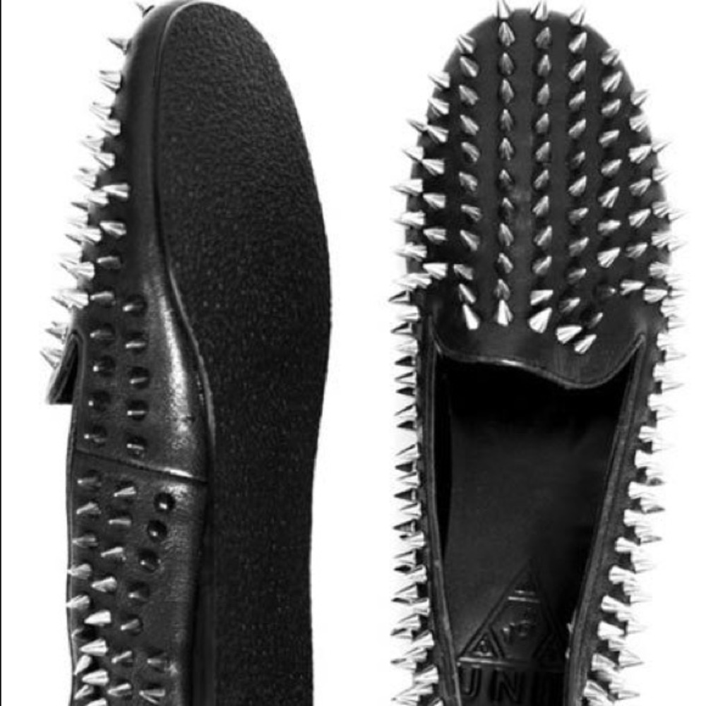 ISO unif hellraiser loafers in black